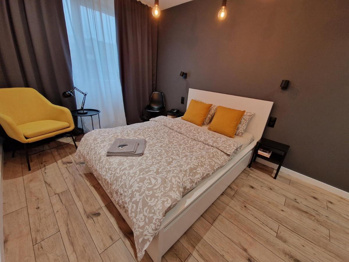 Tesorio Apartment Wroclaw - Ac, Free Parking, Wifi, Self Check-In 24H, Klimatyzacja Вроцлав Экстерьер фото